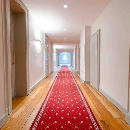 A- Aix'capade & - Jacuzzi *